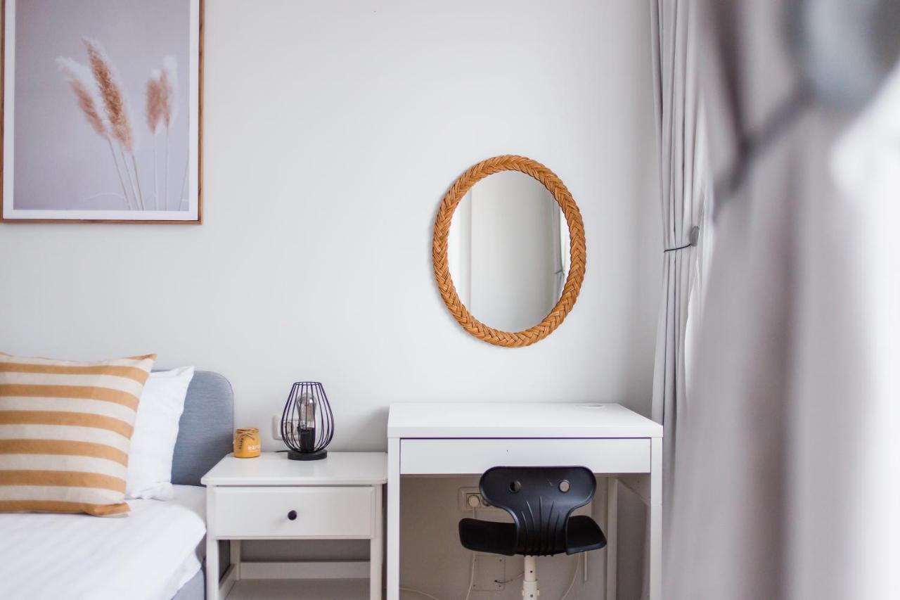 Coquet Central Studio Apartment Oradea Exterior foto