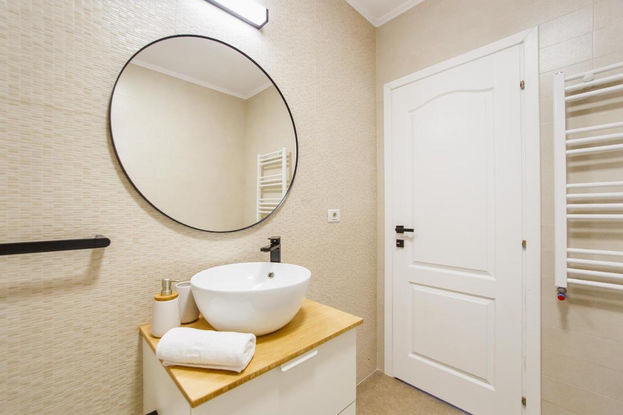 Coquet Central Studio Apartment Oradea Exterior foto